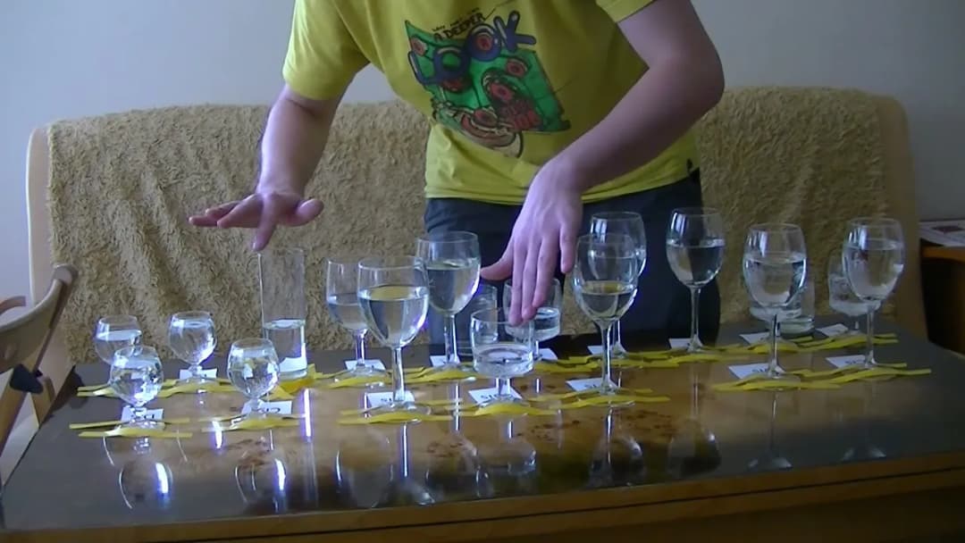 Ciekawe eksperymenty z fizyki, które zaskoczą każdego ucznia