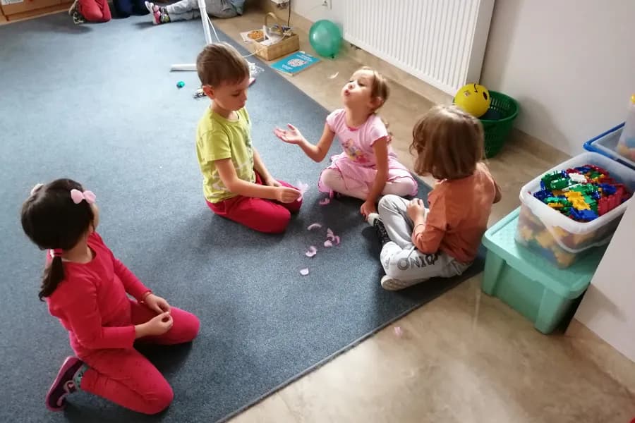 Eksperymenty z wiatrem dla dzieci – proste i fascynujące doświadczenia