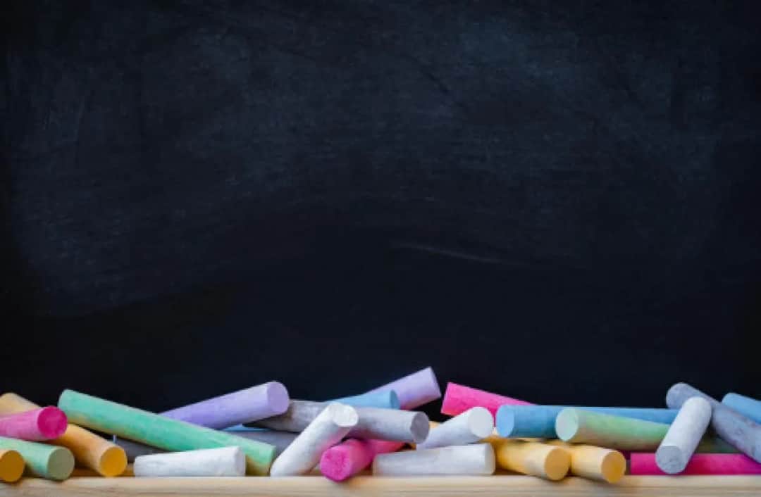 Fizyka która klasa – dowiedz się, kiedy zaczyna się nauka fizyki